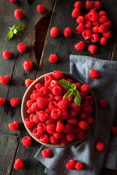 brenthofacker: Organic Raspberries Nom Nom Photography