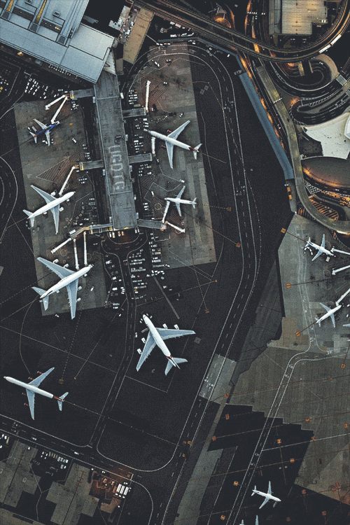 un-gif-dans-ta-gueule: Airport (edit) A variation of an old gifâ¦ @tumb.epicks.item.794817552136238.ws