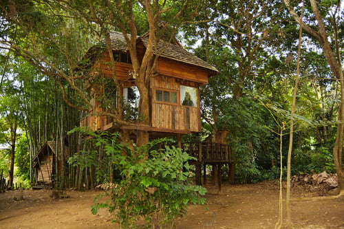 Rabeang Pasak Treehouse Resort. A wonderful resort of 9 unique... (Tree Houses)
/tmp/UploadBetaOBaxBU [Rabeang Pasak Treehouse Resort. A wonderful resort of 9 unique... (Tree Houses)] url = http://40.media.tumblr.com/7bca7fd8243004a7aee098c5a1273ad0/tumblr_o33i18VcdV1sj2bw4o3_500.jpg

File Size (KB): 129.12 KB
Last Modified: November 26 2021 17:22:09
