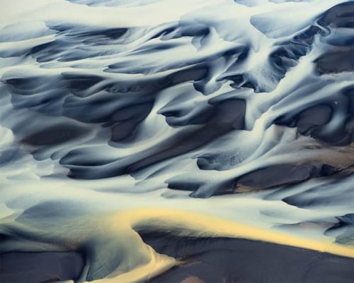 asylum-art-2:<br /><br /><br />Abstract Landscapes – Iceland photographed from... (Spring)