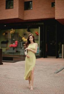 时尚薄纱裙韩国美女