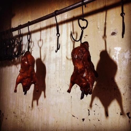 Beijing Duck, roasted
beijing-duck-roast.jpg [Food and Drink]

File Size (KB): 114.72 KB
Last Modified: November 26 2021 18:39:50
