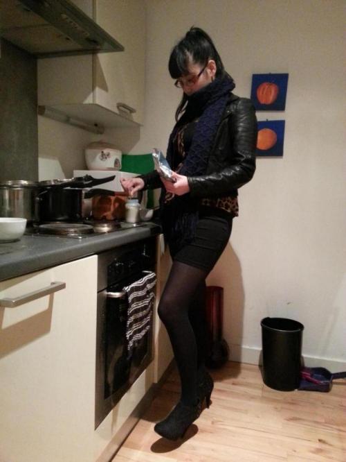 my wife is preparing for food for my son.
sexy-girlfriend-black.jpg [Hot/Pretty Girls Beauties]

File Size (KB): 602.81 KB
Last Modified: November 26 2021 18:40:03
