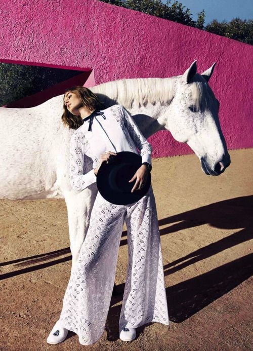 leahcultice: Nadja Bender by Camilla Akrans for US Harperâs Bazaar March 2015
/tmp/UploadBeta8BHjLo [leahcultice: Nadja Bender by Camilla Akrans for US Harperâs Bazaar March 2015] url = http://36.media.tumblr.com/f8d590818589e69d380e3a35c687af49/tumblr_njvool1CBH1r7fbd1o1_500.jpg

File Size (KB): 91.53 KB
Last Modified: November 26 2021 18:30:20
