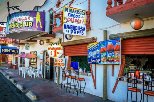 davecurry8: Las Vegas Menâs Club- Playa Rosarito