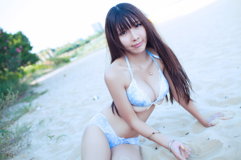 中国版黄美姬三亚海边秀巨乳(图11), 3UdRn8 [性感 妹子 Sexy Girls] url = http://7su.me/wp-content/uploads/zngirls/2016/08/31/06/2016083123203.jpg