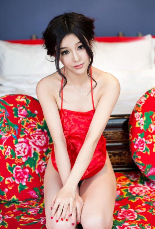 推女郎纯小希春分红肚兜艺术图片(图2)
/tmp/UploadBetaftXVEU [推女郎 Tui Girl 妹纸] url = http://7su.me/wp-content/uploads/zngirls/2016/08/30/10/201608302711.jpg

File Size (KB): 148.84 KB
Last Modified: November 26 2021 17:32:03
