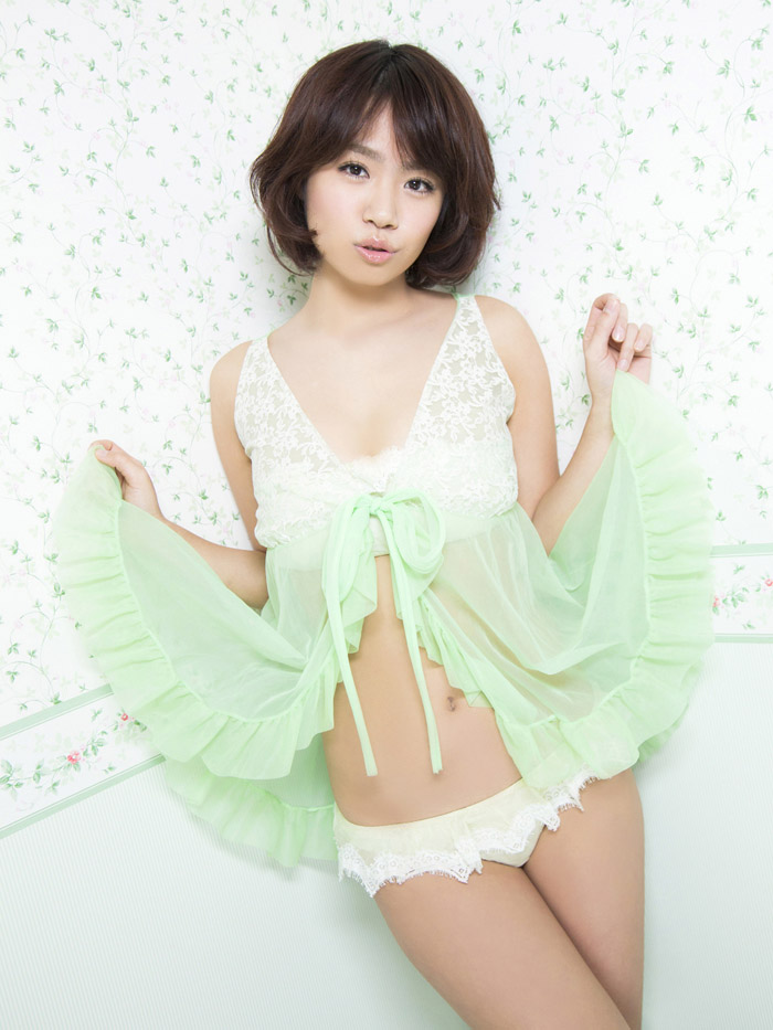 日本G奶女优摆弄各种诱人美姿(图2), Dt6szN [性感 妹子 Sexy Girls] url = http://7su.me/wp-content/uploads/zngirls/2016/08/31/05/2016083122319.jpg
