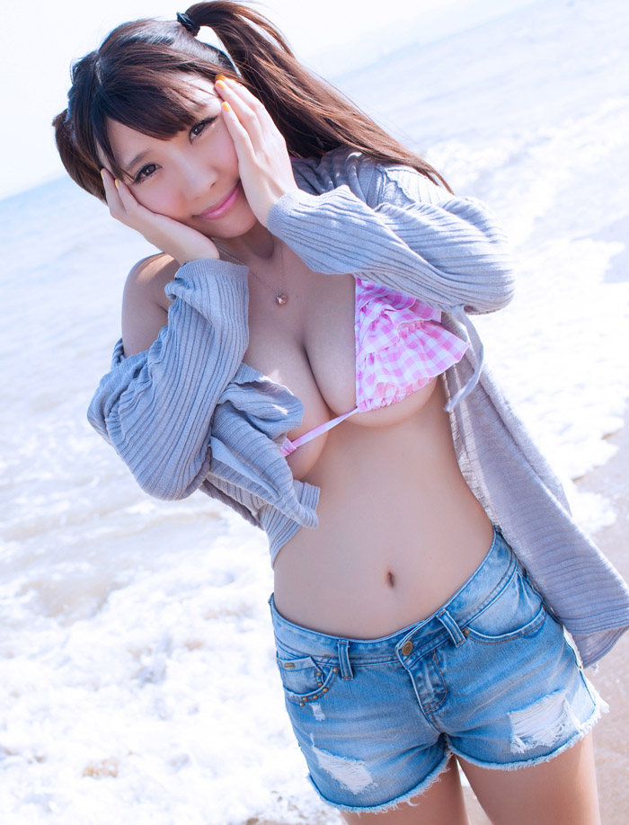 巨乳美女莫晓茜海南度假第一篇(图5), TTcBJg [性感 妹子 Sexy Girls] url = http://7su.me/wp-content/uploads/zngirls/2016/08/31/05/2016083122278.jpg