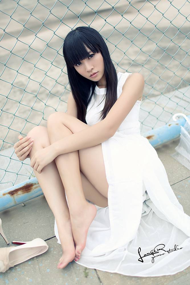 清纯玉女唯美清新写真图片(图7), 9SbDDt [清纯 妹子 Cute Ladies] url = http://7su.me/wp-content/uploads/zngirls/2016/08/31/00/2016083115583.jpg