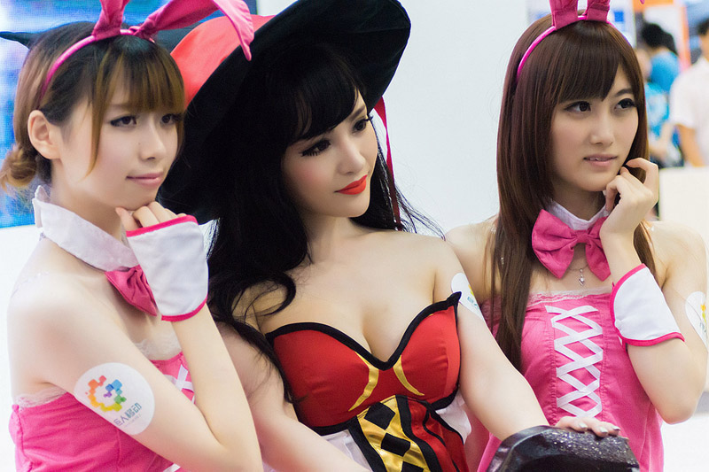 上海CCG-EXPO动漫展性感妹子图(图4), jEX9Kl [性感 妹子 Sexy Girls] url = http://7su.me/wp-content/uploads/zngirls/2016/08/31/00/2016083124386.jpg