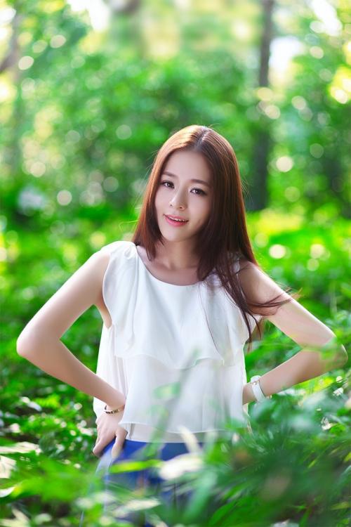 恬静MM夏日野外清新写真(图2)
/tmp/UploadBetauvm1VI [清纯 妹子 Cute Ladies] url = http://7su.me/wp-content/uploads/zngirls/2016/08/31/00/2016083115651.jpg

File Size (KB): 191.34 KB
Last Modified: November 26 2021 17:49:43
