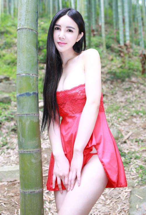 竹林仙女顾欣怡红色连体裙超迷人(图21)
/tmp/UploadBetasL3IRi [清纯 妹子 Cute Ladies] url = http://7su.me/wp-content/uploads/zngirls/2016/08/31/00/2016083114664.jpg

File Size (KB): 109.44 KB
Last Modified: November 26 2021 17:36:39

