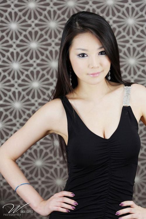 韩国顶级美女车模 崔星儿性感图片(图12)
/tmp/UploadBetaPbgAgM [车模 妹纸 Car Models] url = http://7su.me/wp-content/uploads/zngirls/2016/08/31/00/2016083116714.jpg

File Size (KB): 85.01 KB
Last Modified: November 26 2021 17:52:04
