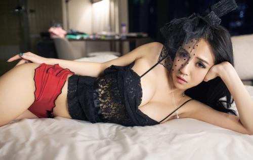 性感模特丁字裤展示火辣身材(图17)
/tmp/UploadBeta2AoPdE [性感 妹子 Sexy Girls] url = http://7su.me/wp-content/uploads/zngirls/2016/08/30/23/2016083011776.jpg

File Size (KB): 77.41 KB
Last Modified: November 26 2021 17:50:17
