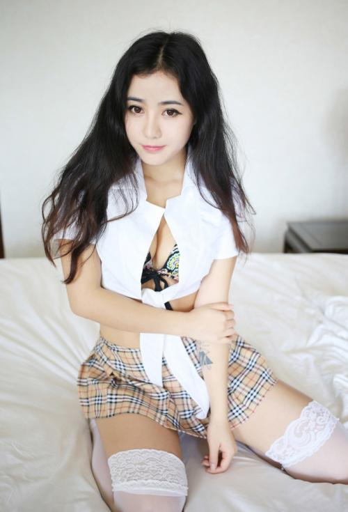 极品美女玛鲁娜精彩演绎制服诱惑(图19)
/tmp/UploadBetaAfz0jl [性感 妹子 Sexy Girls] url = http://7su.me/wp-content/uploads/zngirls/2016/08/30/10/201608303430.jpg

File Size (KB): 122.14 KB
Last Modified: November 26 2021 17:46:44
