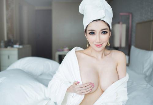 推女郎33期陆瓷大胆艺术图(图4)
/tmp/UploadBetaTcwlOO [性感 妹子 Sexy Girls] url = http://7su.me/wp-content/uploads/zngirls/2016/08/31/00/2016083123983.jpg

File Size (KB): 55.59 KB
Last Modified: November 26 2021 17:37:48
