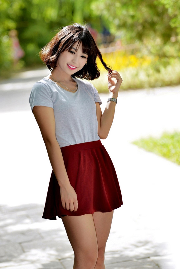 美女阿布清新人像艺术摄影(图1), j0b9HK [清纯 妹子 Cute Ladies] url = http://7su.me/wp-content/uploads/zngirls/2016/08/31/00/2016083115487.jpg