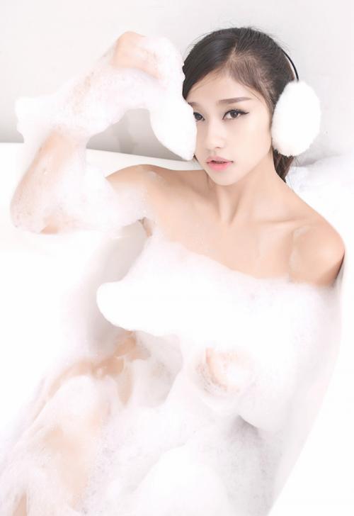 XIUREN史雨姐姐泡沫泡浴私房照(图5)
/tmp/UploadBetaoekrWw [清纯 妹子 Cute Ladies] url = http://7su.me/wp-content/uploads/zngirls/2016/08/31/00/2016083115350.jpg

File Size (KB): 71.8 KB
Last Modified: November 26 2021 17:43:31
