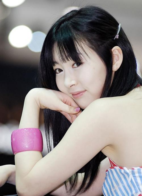 甜美制服mm李佳娜性感车展秀(图15)
/tmp/UploadBetak4s56o [车模 妹纸 Car Models] url = http://7su.me/wp-content/uploads/zngirls/2016/08/31/00/2016083116192.jpg

File Size (KB): 96.11 KB
Last Modified: November 26 2021 17:53:32
