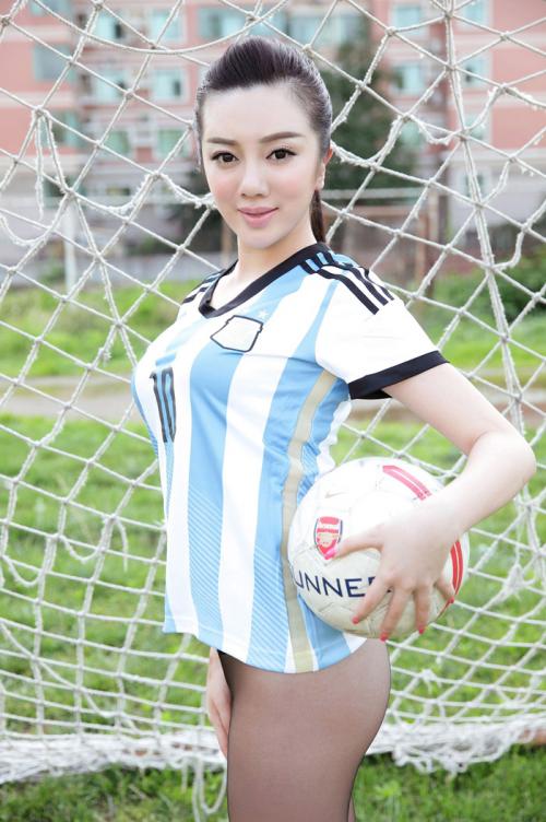 绿茵场上黑丝美女阿根廷队服装(图4)
/tmp/UploadBetabJCfK8 [性感 妹子 Sexy Girls] url = http://7su.me/wp-content/uploads/zngirls/2016/08/31/00/2016083125081.jpg

File Size (KB): 204.32 KB
Last Modified: November 26 2021 17:53:29
