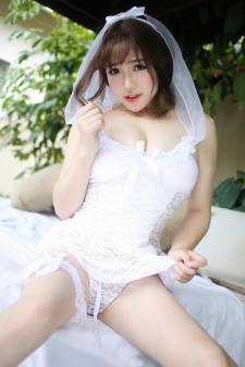 美媛馆性感新娘白色婚纱系列写真(图11)