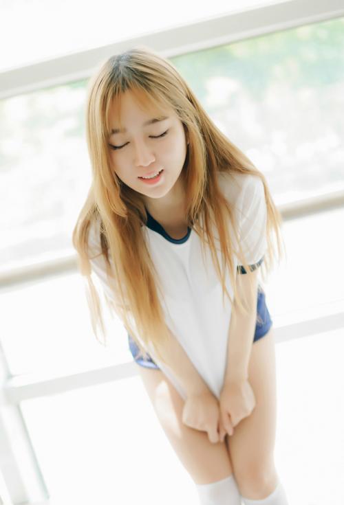 性感妹子王雨纯紧身短裤翘臀写真(图6)
/tmp/UploadBetaklDyQk [性感 妹子 Sexy Girls] url = http://7su.me/wp-content/uploads/zngirls/2016/08/30/10/201608301591.jpg

File Size (KB): 81.8 KB
Last Modified: November 26 2021 18:23:03

