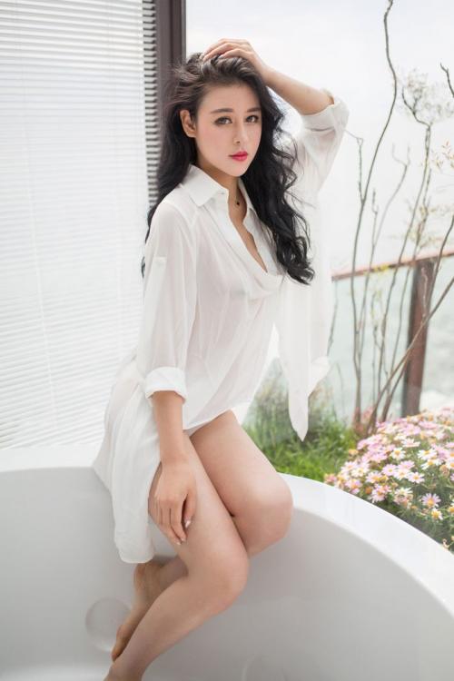 美丽天使叶佳颐白衣下美乳依稀可见(图1)
/tmp/UploadBetaMbeVWs [性感 妹子 Sexy Girls] url = http://7su.me/wp-content/uploads/zngirls/2016/08/29/201608292398.jpg

File Size (KB): 71.99 KB
Last Modified: November 26 2021 18:10:42
