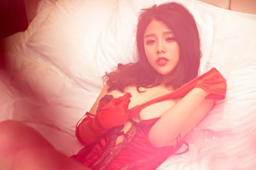 黑纱薄裙张栩菲展现朦胧女人美(图18)
/tmp/UploadBetaDqPDoS [性感 妹子 Sexy Girls] url = http://7su.me/wp-content/uploads/zngirls/2016/08/30/10/201608302957.jpg

File Size (KB): 65.19 KB
Last Modified: November 26 2021 18:18:34
