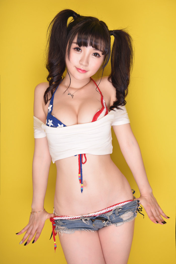 推女神美女米妮mini小秀乳沟么么哒(图15), BjNn6n [性感 妹子 Sexy Girls] url = http://7su.me/wp-content/uploads/zngirls/2016/08/30/10/201608301240.jpg