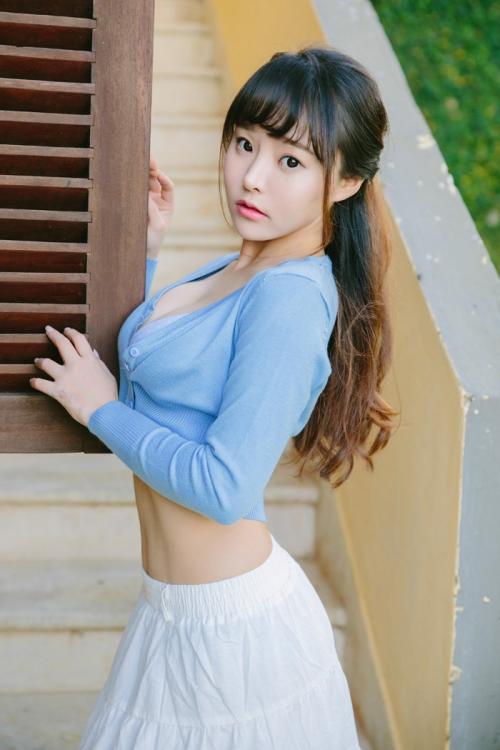 美艳萝莉柳侑绮躬身撅臀诱惑难挡(图9)
/tmp/UploadBetaHj4REw [性感 妹子 Sexy Girls] url = http://7su.me/wp-content/uploads/zngirls/2016/08/29/201608295576.jpg

File Size (KB): 97.83 KB
Last Modified: November 26 2021 18:22:25
