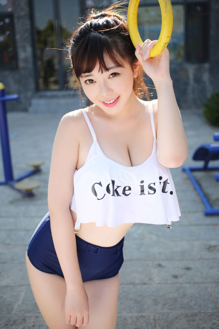 巨胸美女刘飞儿大理旅拍艺术大片(图15), OiRdND [性感 妹子 Sexy Girls] url = http://7su.me/wp-content/uploads/zngirls/2016/08/29/201608299292.jpg