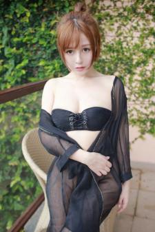 性感美女艾莉整形归来女神范依旧(图20)