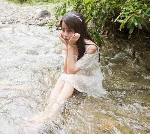 清新小萝莉蕾丝长裙湿身诱惑小溪写真  [1/10p] 性感 妹子 Sexy Girls
/tmp/UploadBeta7eTH1r [性感 妹子 Sexy Girls] url = http://7su.me/wp-content/uploads/xd/2016/08/31/23/201608Wednesday181.jpg

File Size (KB): 320.46 KB
Last Modified: November 26 2021 18:05:27
