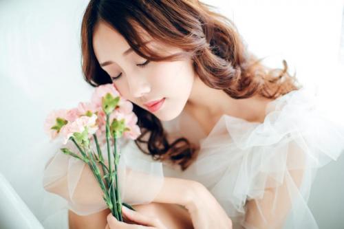 花美人洁白薄纱长裙别样风情妩媚诱人  [1/8p] 性感 妹子 Sexy Girls
/tmp/UploadBetaQbS3bJ [性感 妹子 Sexy Girls] url = http://7su.me/wp-content/uploads/xd/2016/08/31/23/201608Wednesday186.jpg

File Size (KB): 121.42 KB
Last Modified: November 26 2021 18:05:31
