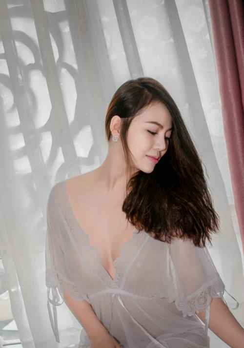 薄纱透视裙美眉性感唯美诱惑写真  [1/7p] 性感 妹子 Sexy Girls
/tmp/UploadBetauTdCtD [性感 妹子 Sexy Girls] url = http://7su.me/wp-content/uploads/xd/2016/09/05/09/201609Monday963.jpg

File Size (KB): 171.12 KB
Last Modified: November 26 2021 18:27:09
