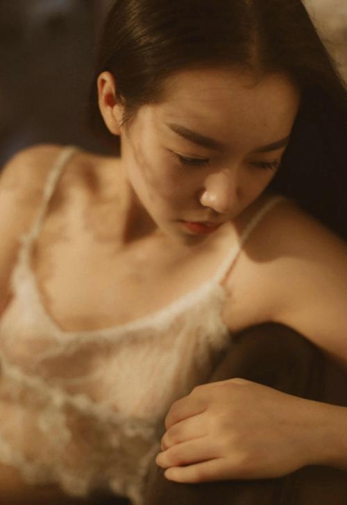 昏暗内的长发美女蕾丝透明内衣撩人诱惑  [1/7p] 性感 妹子 Sexy Girls
/tmp/UploadBeta54nXbB [性感 妹子 Sexy Girls] url = http://7su.me/wp-content/uploads/xd/2016/09/05/09/201609Monday1082.jpg

File Size (KB): 231.72 KB
Last Modified: November 26 2021 18:27:22

