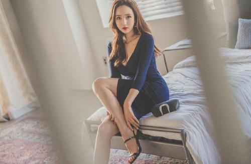 高挑卷发美女蓝色妖姬紧身长裙凸显曲线妖娆  [1/8p] 性感 妹子 Sexy Girls
/tmp/UploadBetakrkXb4 [性感 妹子 Sexy Girls] url = http://7su.me/wp-content/uploads/xd/2016/09/05/09/201609Monday1182.jpg

File Size (KB): 183.71 KB
Last Modified: November 26 2021 18:27:06
