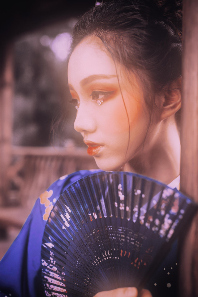 高颜值和服美女变身蓝色妖姬妖娆妩媚  [1/10p] 性感 妹子 Sexy Girls, aSyhE9 [性感 妹子 Sexy Girls] url = http://7su.me/wp-content/uploads/xd/2016/09/07/11/201609Wednesday1613.jpg