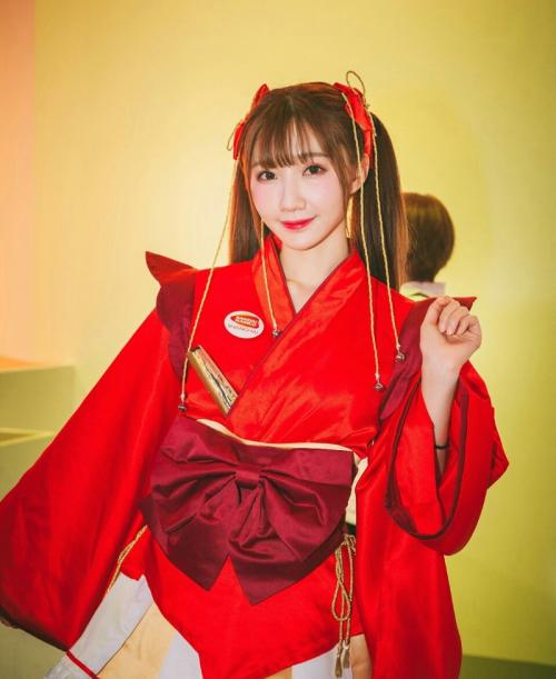 红艳女郎性感cosplay照迷人心魂  [1/8p] 性感 妹子 Sexy Girls
/tmp/UploadBetag8Jbx8 [性感 妹子 Sexy Girls] url = http://7su.me/wp-content/uploads/xd/2016/09/07/11/201609Wednesday1566.jpg

File Size (KB): 410.64 KB
Last Modified: November 26 2021 18:23:55
