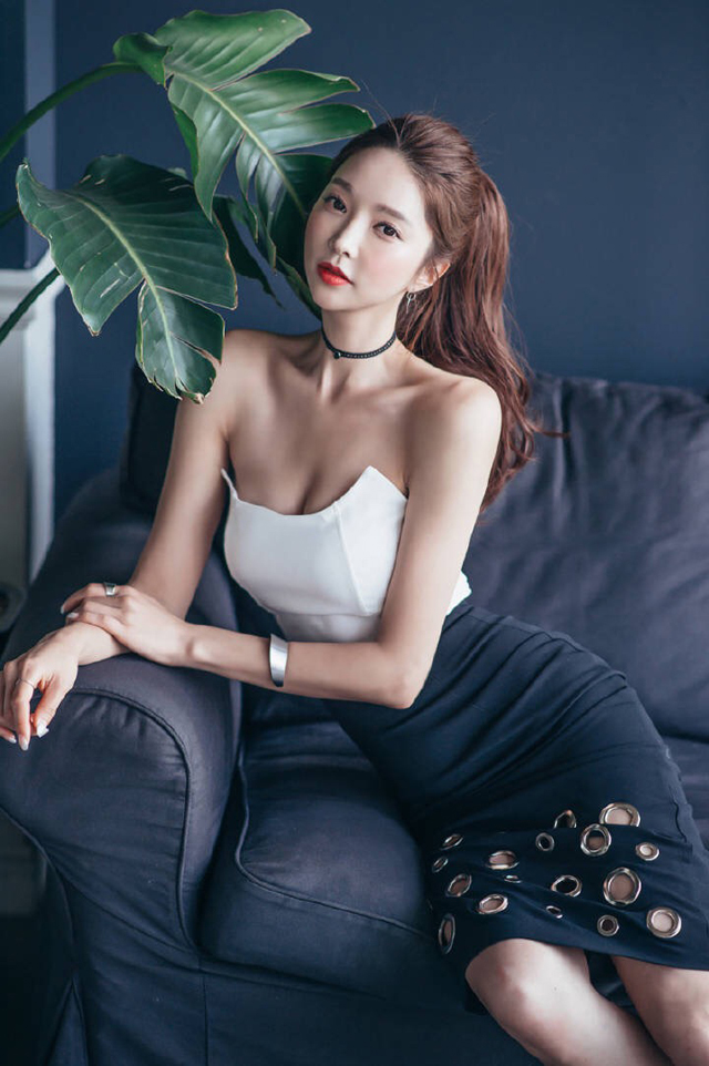 巨乳女神包臀裙翘臀性感诱惑写真  [1/7p] 性感 妹子 Sexy Girls, 6F2MLb [性感 妹子 Sexy Girls] url = http://7su.me/wp-content/uploads/xd/2016/09/07/11/201609Wednesday1590.jpg