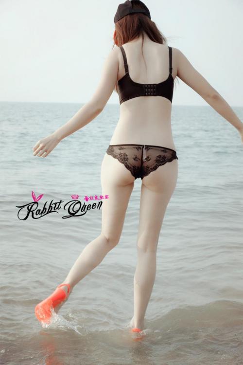Rabit Queen 蕾丝兔
rabit-queen-8B-35.jpg [比基尼 女神 Rabit Queen 蕾丝兔]

File Size (KB): 274.79 KB
Last Modified: November 26 2021 18:06:37
