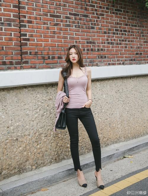 韩国高挑美女模特
/tmp/UploadBetaOawACG [性感 妹子 Sexy Girls] url = http://7su.me/wp-content/uploads/test/2016/09/23/10/201609231387.jpg

File Size (KB): 309.57 KB
Last Modified: November 26 2021 18:26:41
