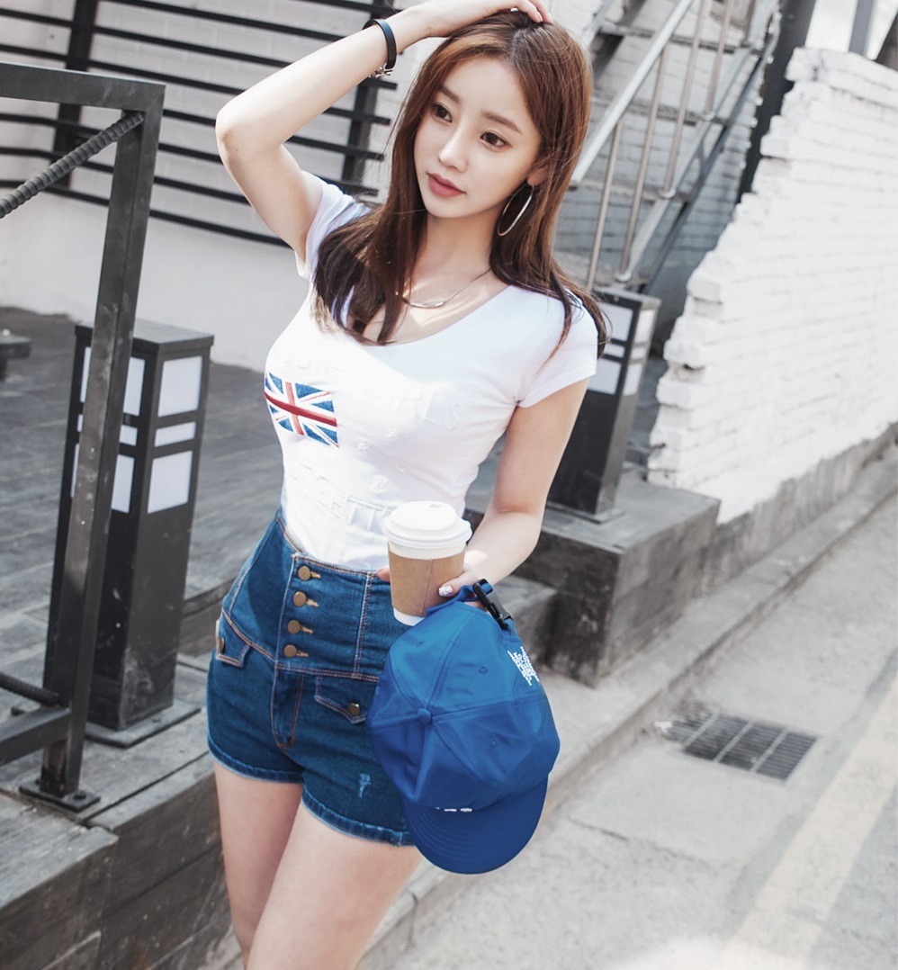 韩国街头美女, 5PYCOn [性感 妹子 Sexy Girls] url = http://img.orzaa.com/co/2016/10/02/01/201610022489.jpg