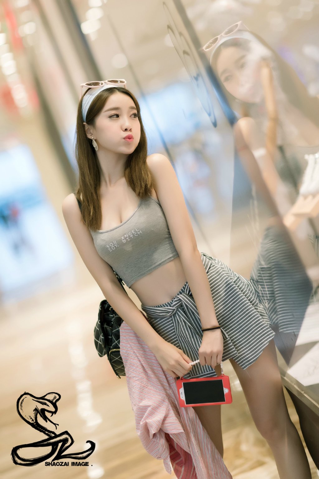 身材高挑的妹子, CXyhII [性感 妹子 Sexy Girls] url = http://img.orzaa.com/co/2016/10/14/01/2016101436.jpg