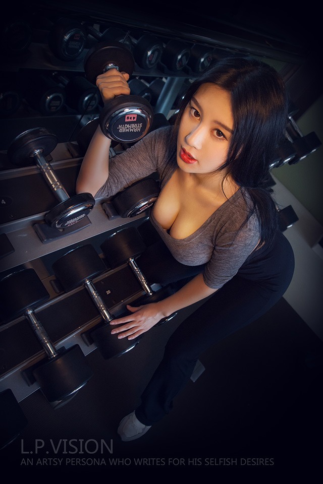 香汗淋漓大胸美女, 3XQKHj [性感 妹子 Sexy Girls] url = http://img.orzaa.com/co/2016/10/21/00/20161021673.jpg
