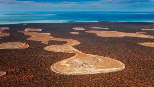 Gypsum claypans in Francois Peron National Park, Western Australia (© Yann Arthus-Bertrand/Getty Images) Bing Everyday Wallpaper 2016-10-25
/tmp/UploadBetaKZLsKR [Bing Everyday Wall Paper 2016-10-25] url = http://www.bing.com/az/hprichbg/rb/GypsumClaypans_EN-AU8892891061_1920x1080.jpg

File Size (KB): 262.42 KB
Last Modified: November 26 2021 18:00:39
