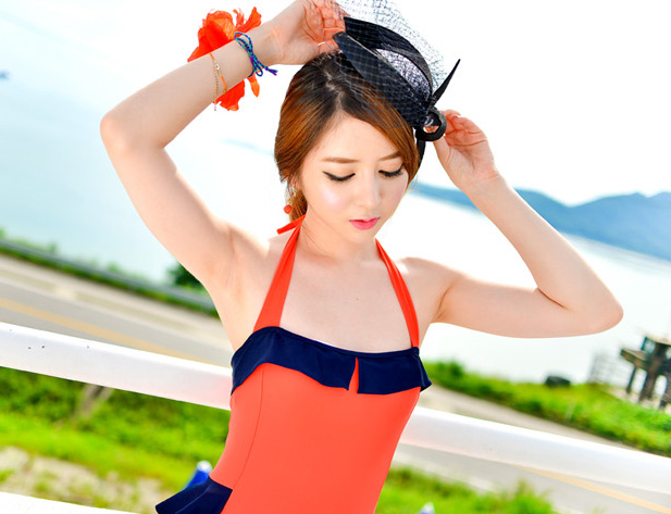 美女连体比基尼写真, CYjyPg [性感 妹子 Sexy Girls] url = http://img.orzaa.com/co/2016/11/07/00/201611072136.jpg
