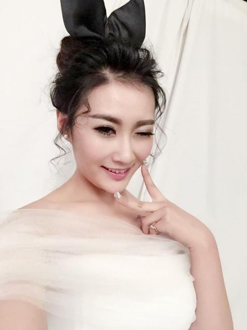 露肩裹胸美女粉嫩迷人香肩
/tmp/UploadBetaOjROxh [性感 妹子 Sexy Girls] url = http://img.orzaa.com/co/2016/11/23/10/201611231101.jpg

File Size (KB): 246.82 KB
Last Modified: November 26 2021 18:01:35
