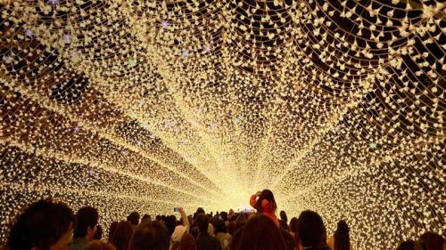 ｢なばなの里のイルミネーション｣三重 (© Julian Krakowiak/Freelance Photography Japan/Alamy) Bing Everyday Wallpaper 2016-12-23
/tmp/UploadBetaE51wAf [Bing Everyday Wall Paper 2016-12-23] url = http://www.bing.com/az/hprichbg/rb/NagoyaIllumi_JA-JP8268648264_1920x1080.jpg

File Size (KB): 317.14 KB
Last Modified: November 26 2021 17:22:39

